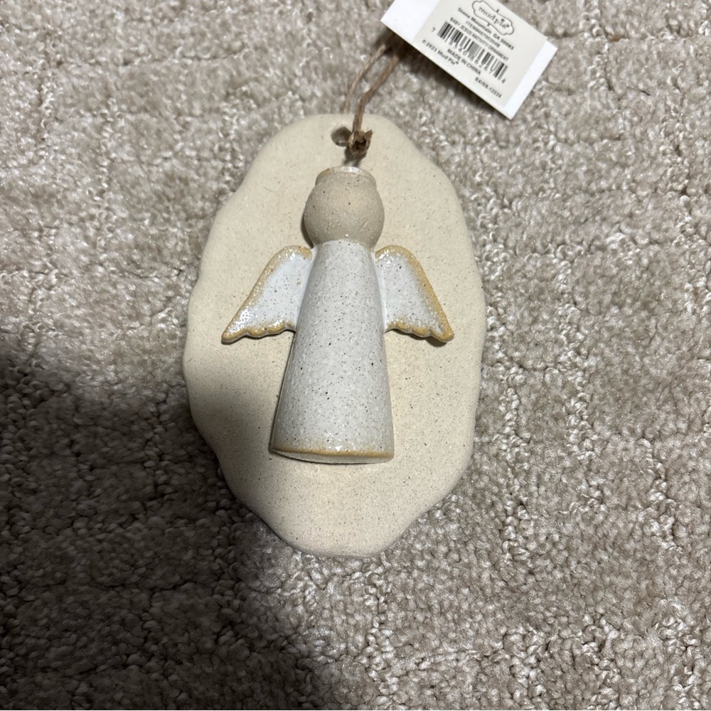 Mud Pie Baby Angel Nativity Ornament 5x3.5” stoneware